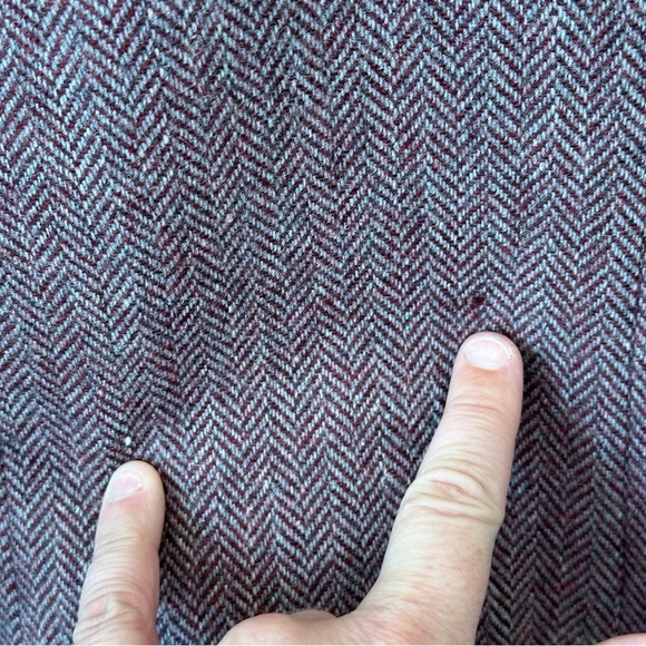 VINTAGE WOOL LADY JACKET ASTOR ONE BURGUNDY MAROON HERRINGBONE WINTER BLAZER - Picture 13 of 13